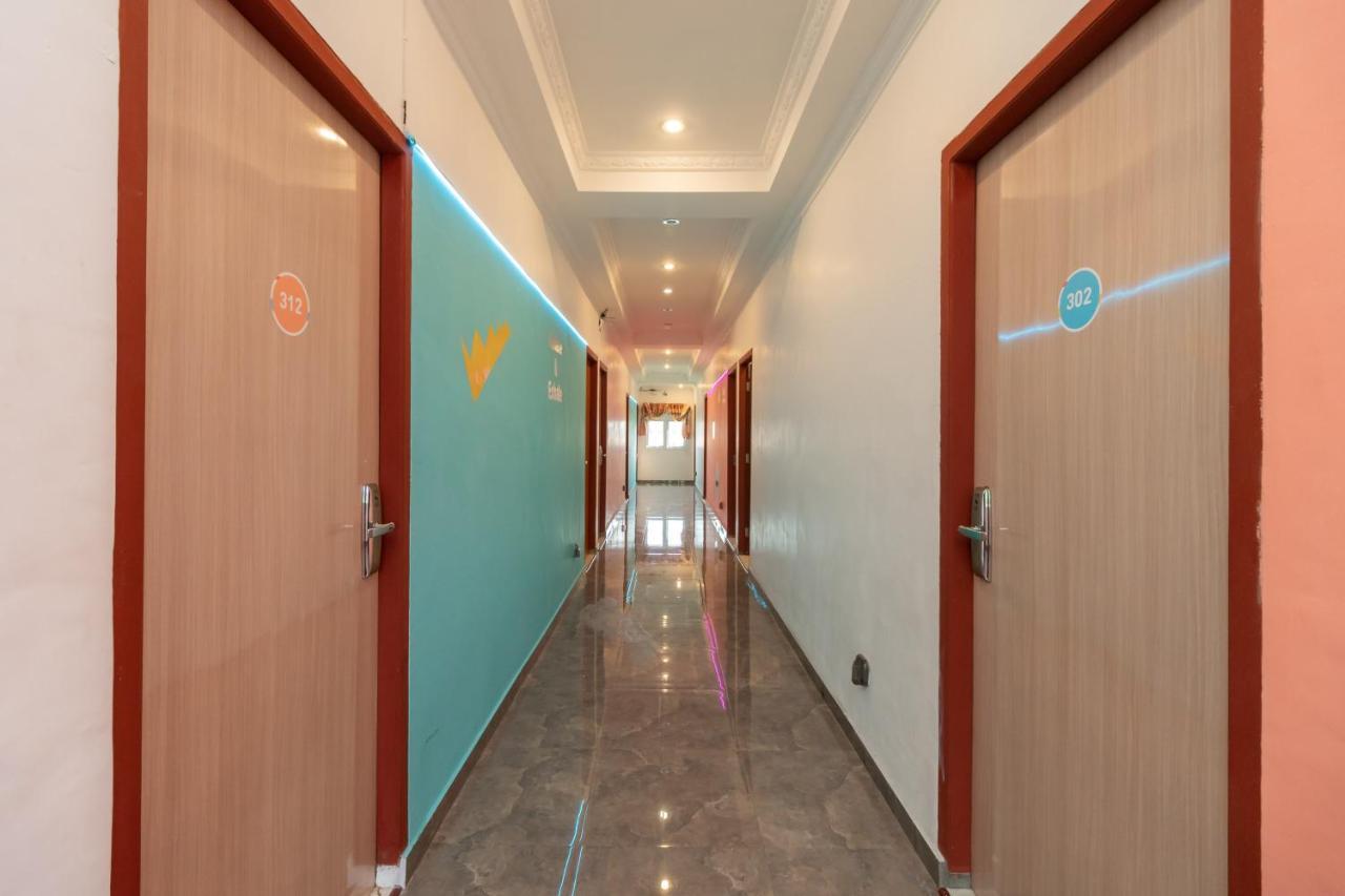 Sans Hotel Beauty Palembang Luaran gambar
